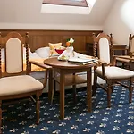 Hotel Gold 4*