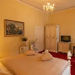 Gold Hotel 4*