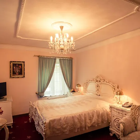 Lh Gold 4*