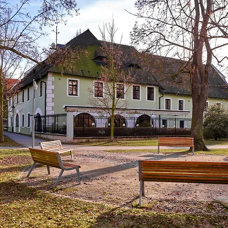 Hotel Rozmbersky Dvur Český Krumlov
