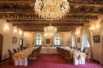 Rozmbersky Dvur 4* Český Krumlov