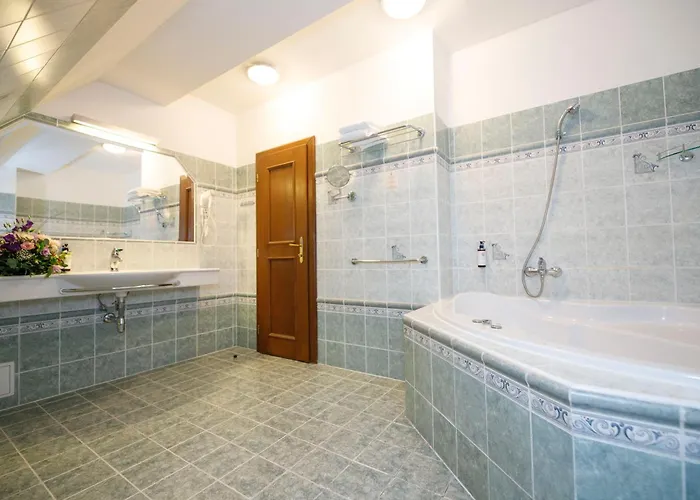 Hotel Rozmbersky Dvur Český Krumlov