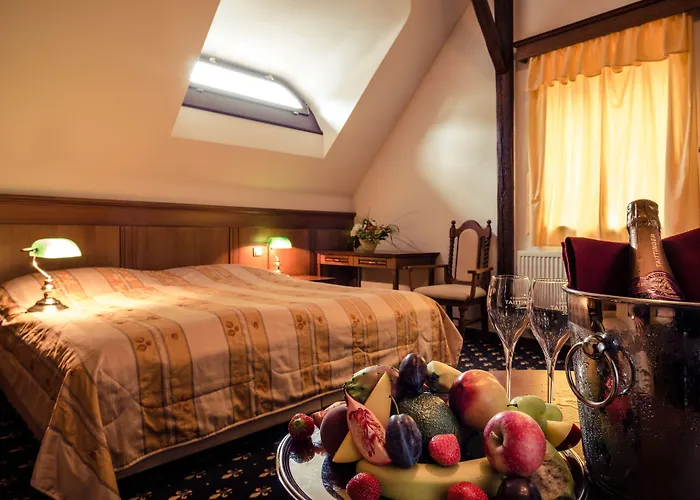 Rozmbersky Dvur 4* Český Krumlov