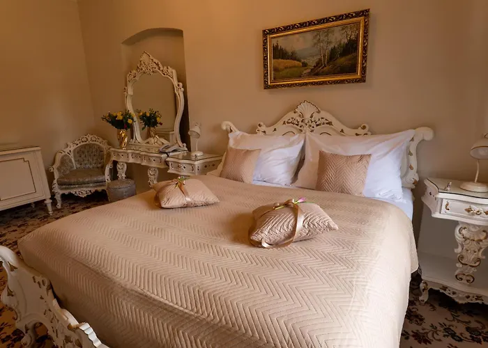 Rozmbersky Dvur Hotel